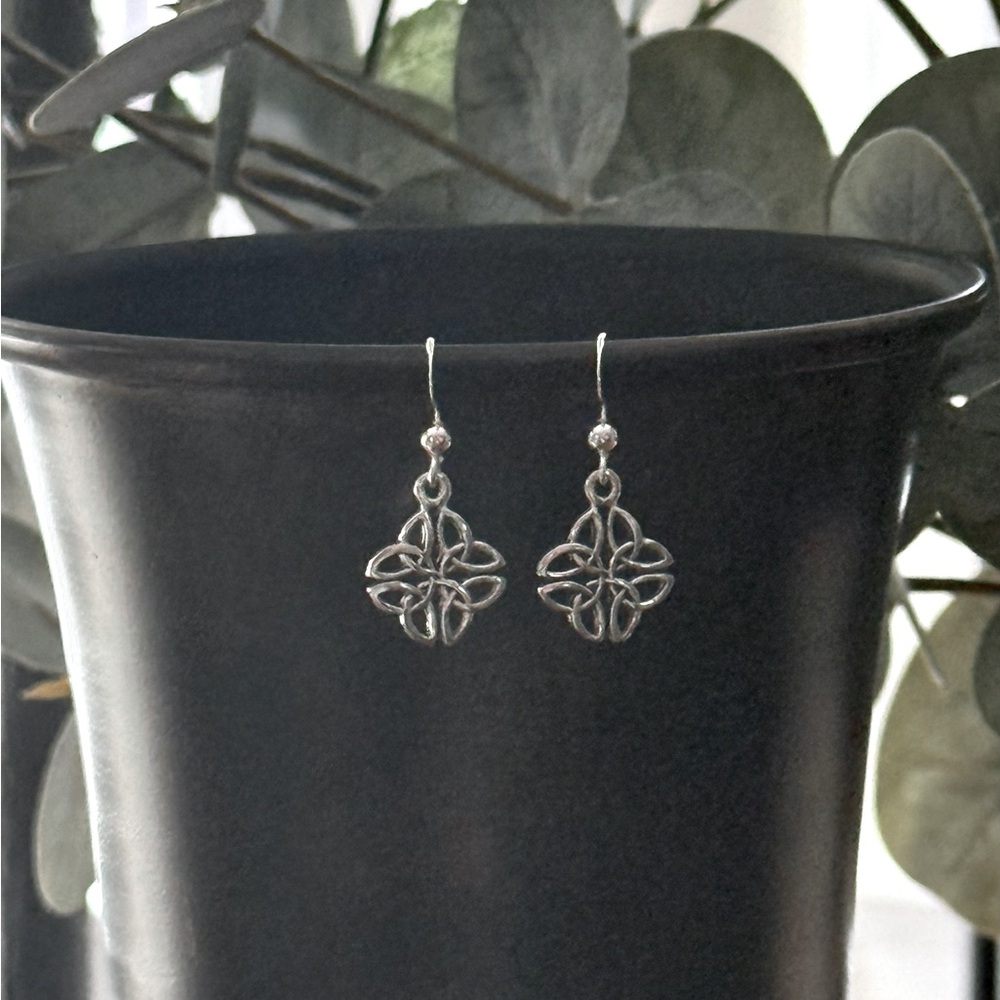 925 Sterling Silver Celtic Design Dangle Earrings! Hypoallergenic! NEW! - Picture 4 of 4
